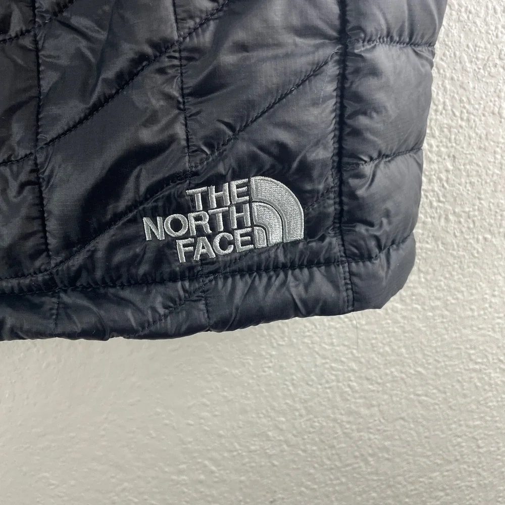 The North Face White Claw ThermoBall Eco Puffer Vest XL Black Gorpcore Outdoor